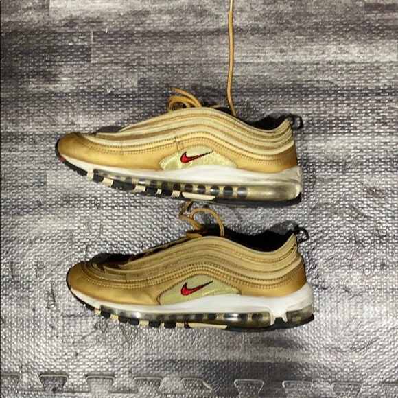 Nike Other - Nike gold air max 97